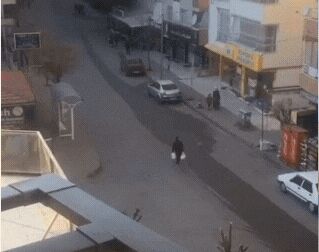 PERVARİ’DE KARDAN KAPANAN 12 KÖY YOLU AÇILDI