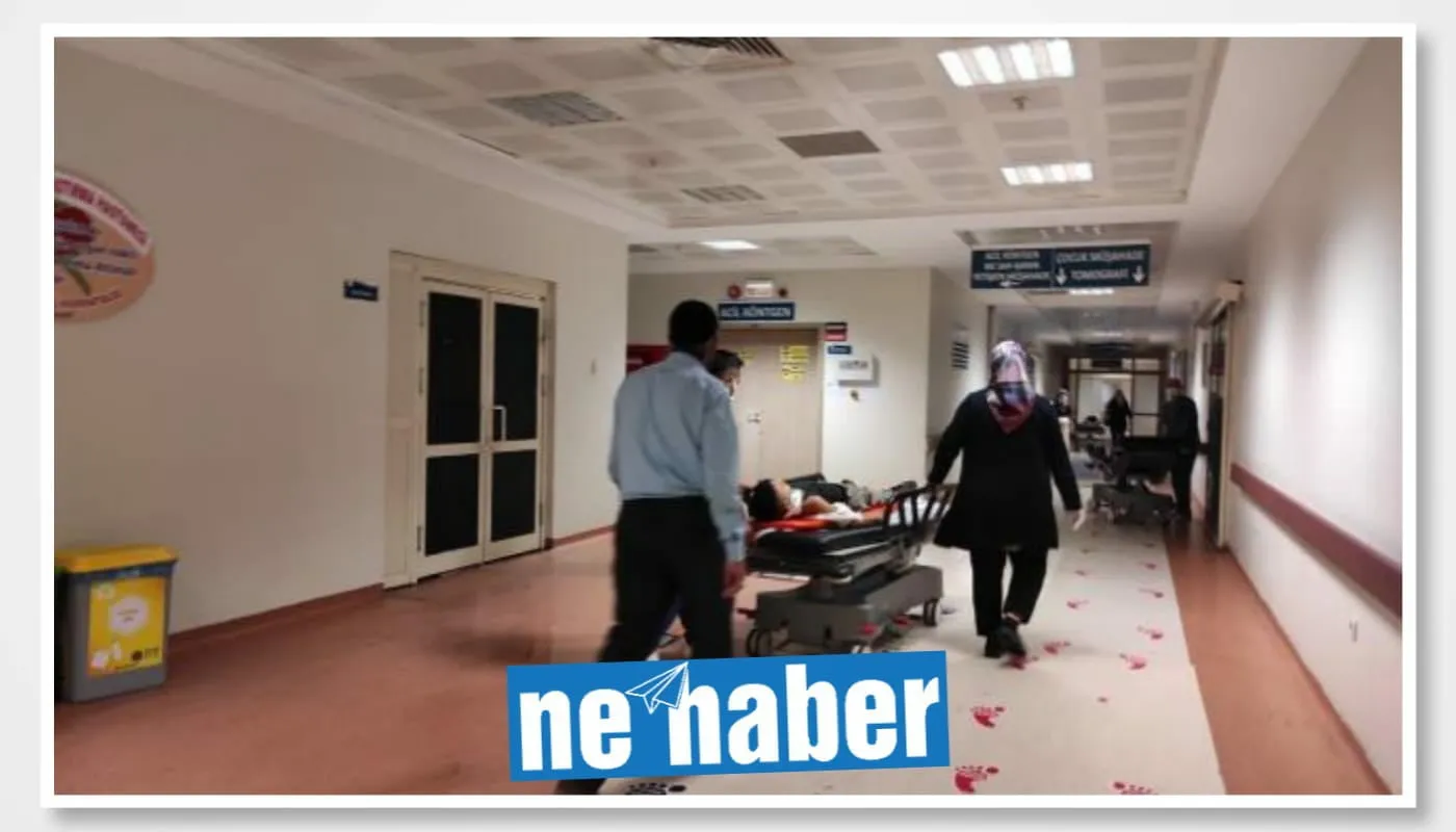 Şirvan’da patpat devrildi: 5 yaralı