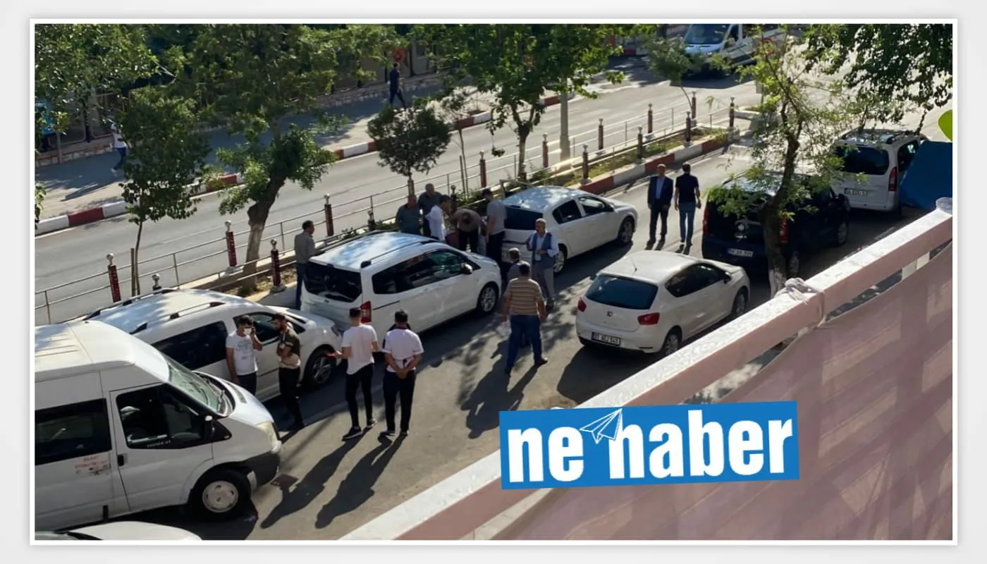 Yayaya yol vermek zincirleme kazaya neden oldu