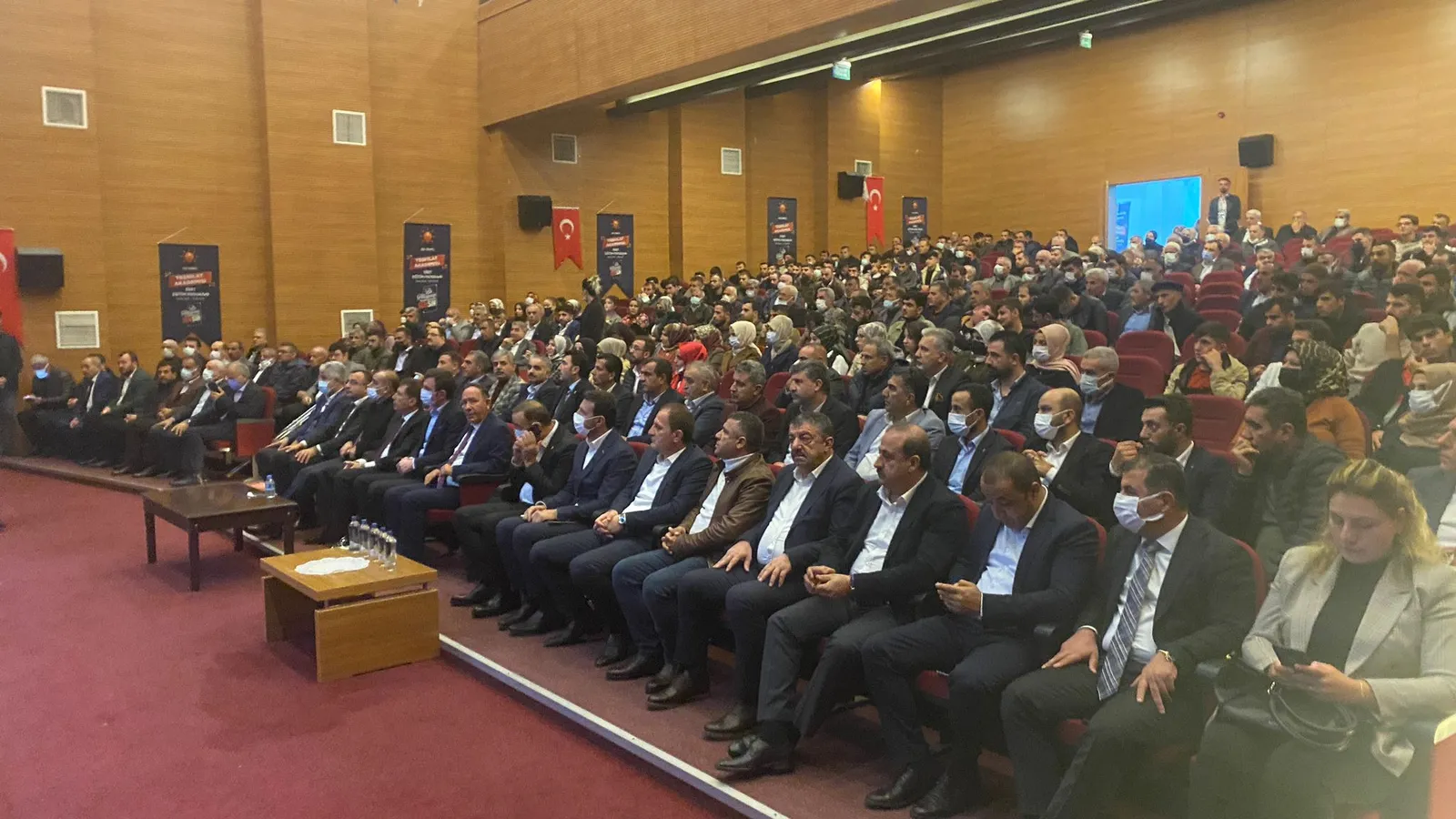 Siirt’te Ak Parti "Teşkilat Akademisi" programı düzenlendi