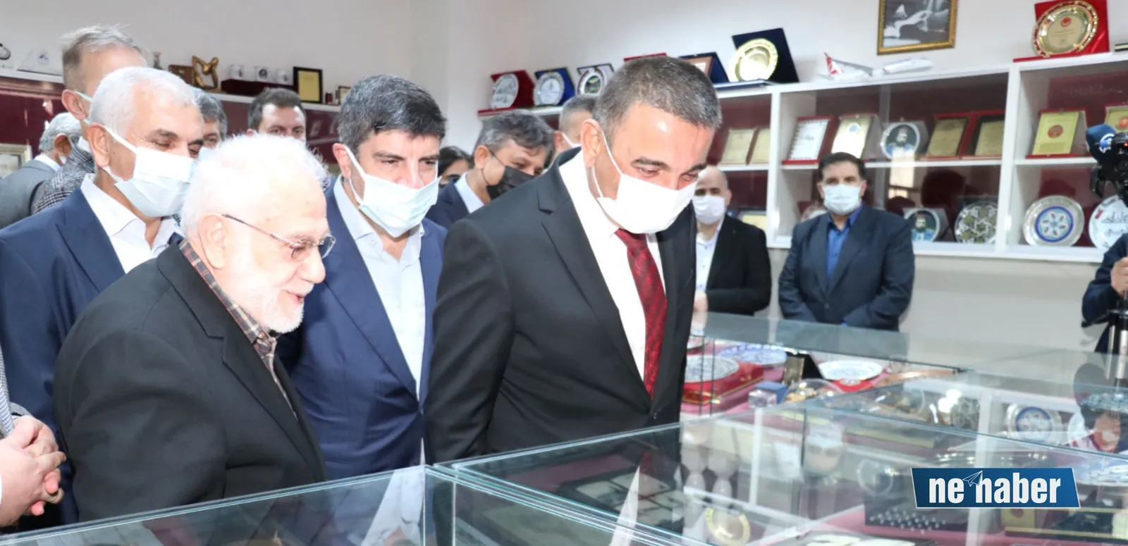 Siirt Hocasını Unutmadı