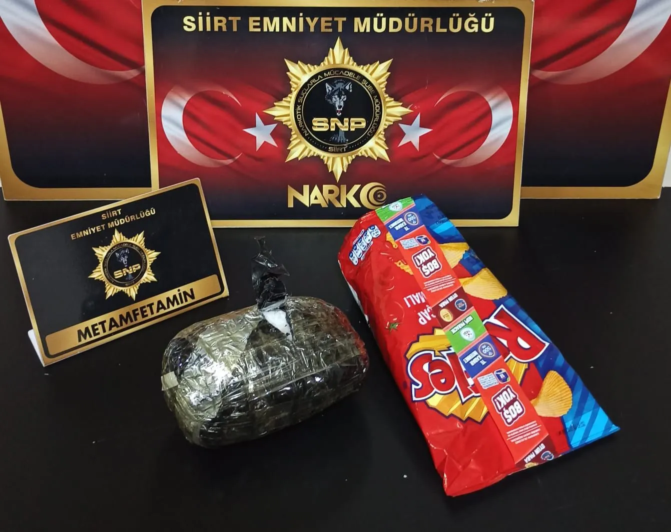 Cips Paketiyle Uyuşturucu Saklayan Kişi Yakalandı