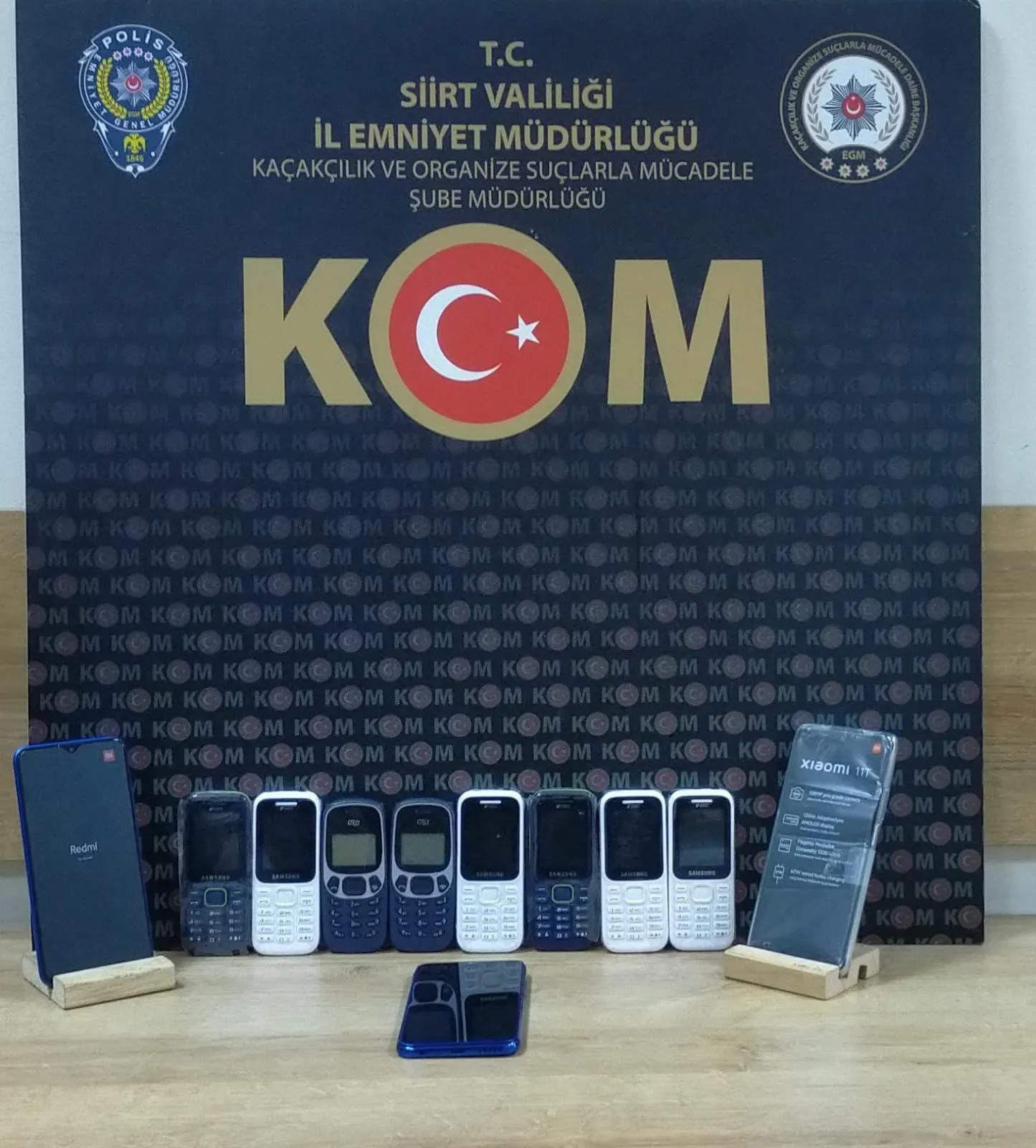 Siirt’te 3 İşyerinde 11 Kaçak Telefon Yakalandı