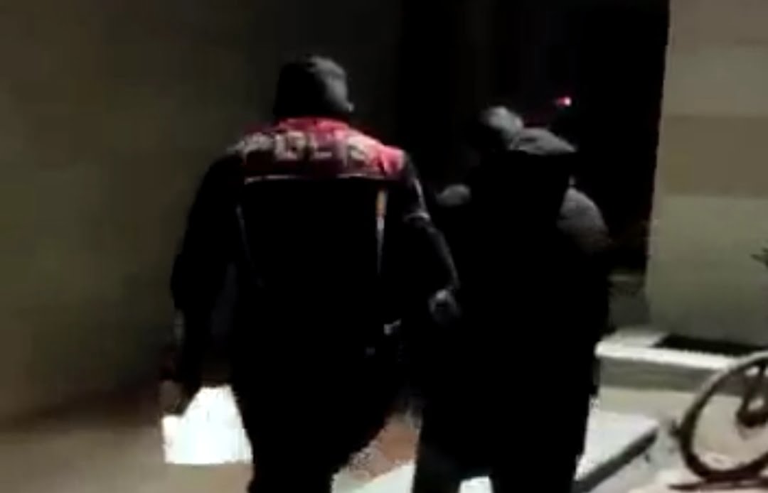 Hırsızlık Suçundan Aranan 1  Şahıs Yakalandı