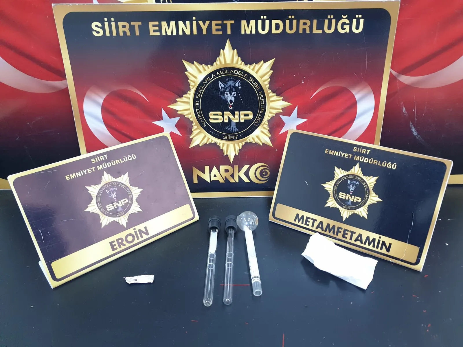 Siirt'te Durdurulan 1 Şahıs Üzerinde Bulunan Uyuşturucuyla Yakalandı
