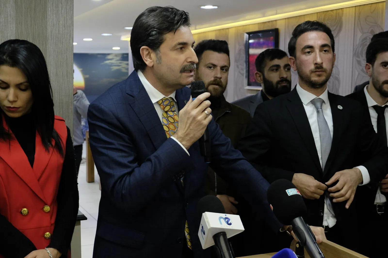 Üstün: "İktidarın Oyları Eridi, Çare Arıyorlar"