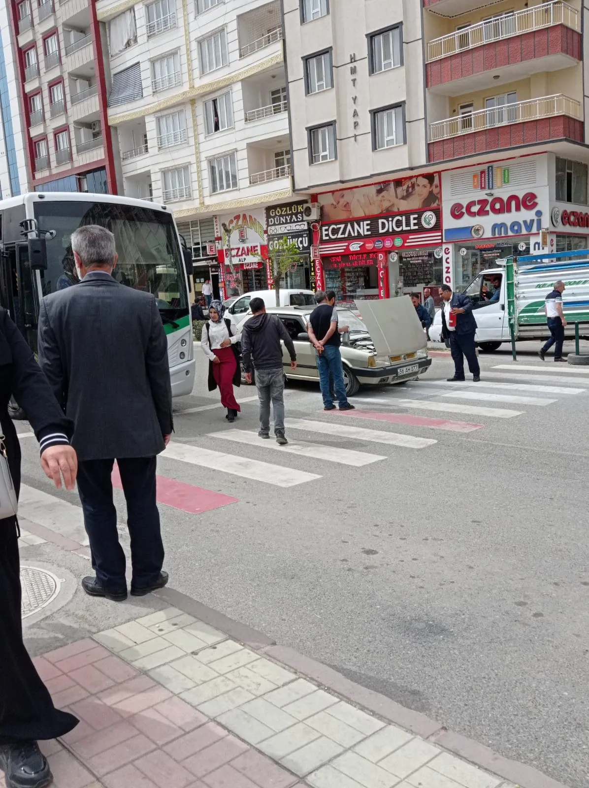 Yenimahalle'de Seyir Halinde Bulunan Araç Alev Aldı