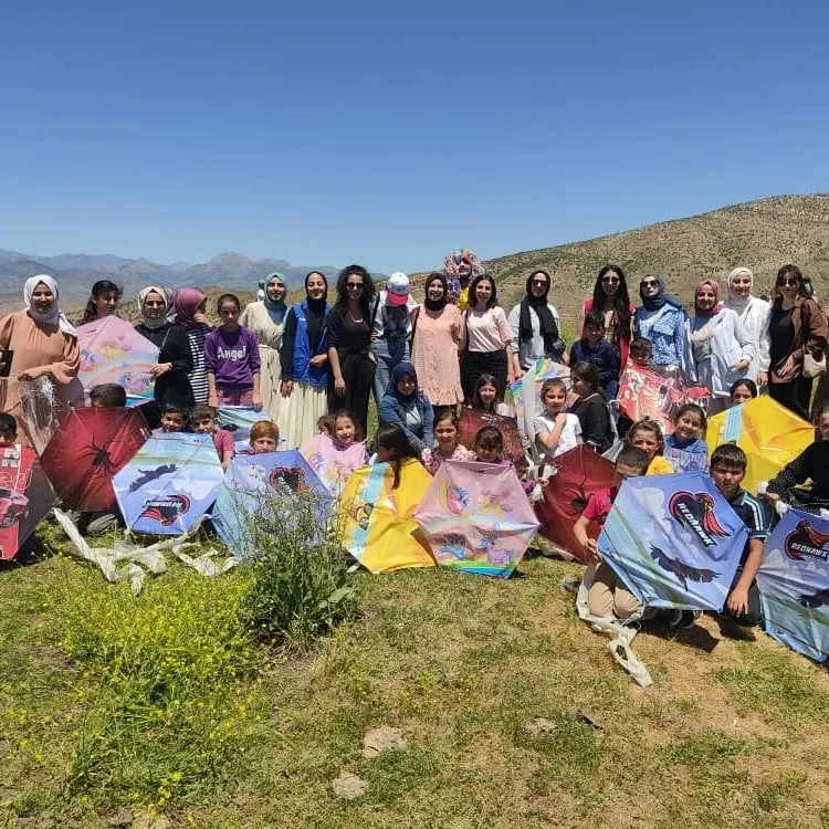 Siirt'te Uçurtma Etkinliği Düzenlendi