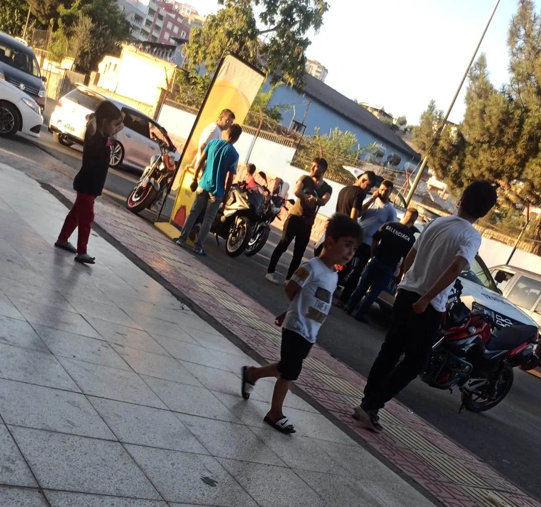 Siirt'te 2 Motosiklet Çarpıştı: 3 Yaralı