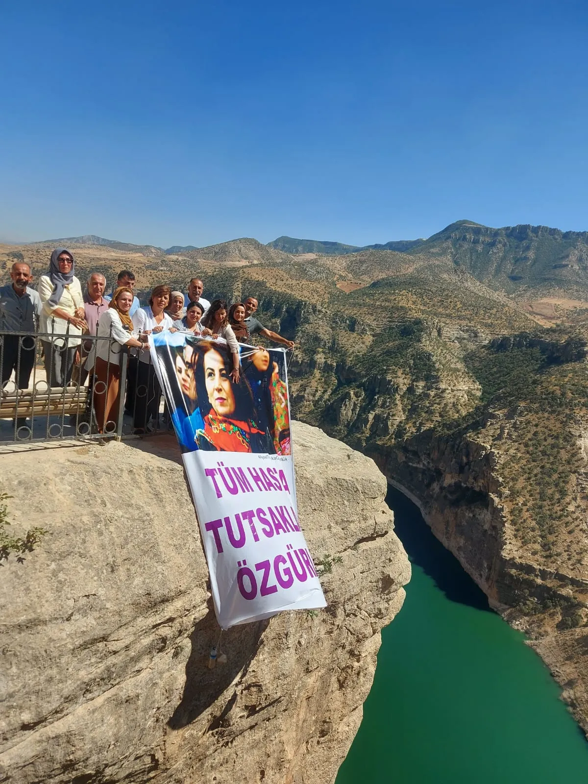 Siirt'te HDP Aysel Tugluk için Basın Açıklamasında Bulundu