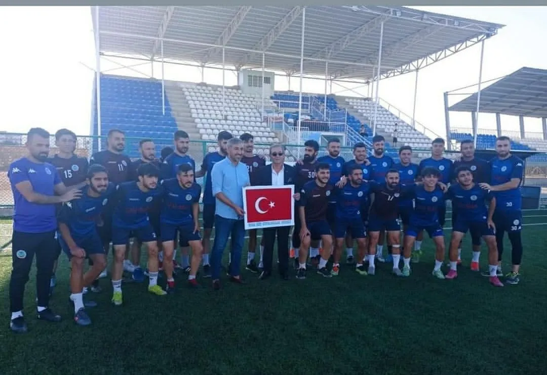 Kurtalanspor’un Başkanı Faris Akgül Oldu