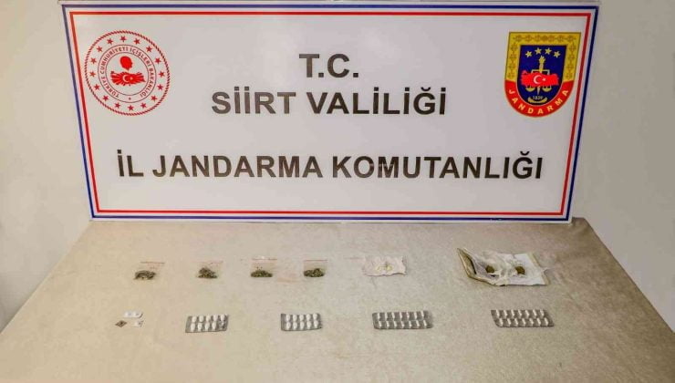 Siirt’te Bir Araçta Yapılan Aramada Uyuşturucu Madde Ele Geçirildi