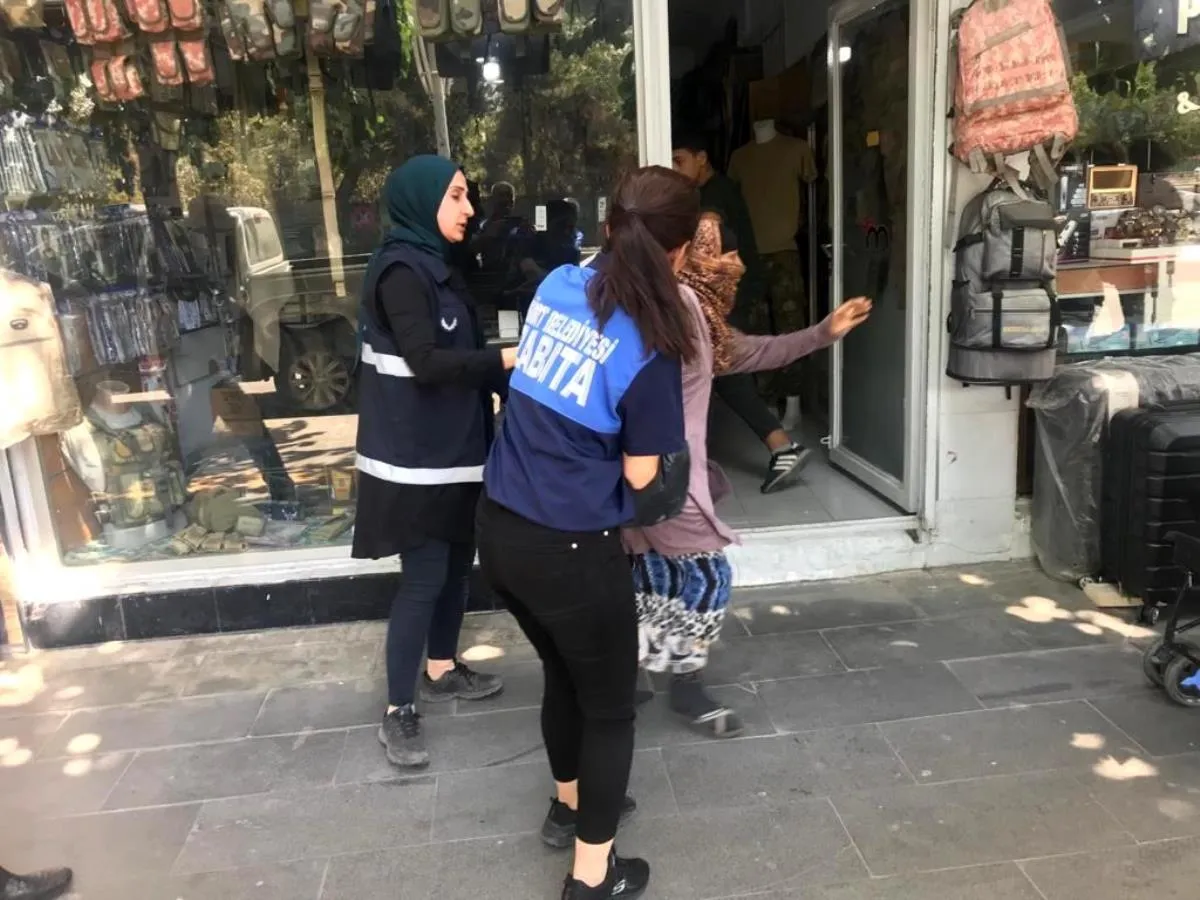 <strong>Siirt'te dilencilere yönelik denetim yapıldı</strong>