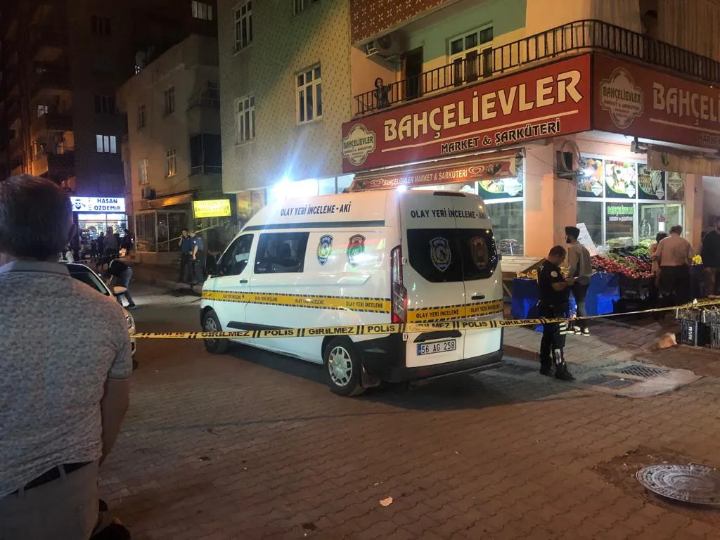 Siirt'te Kavgayı Ayırmaya Çalışan Bir Kişi Vuruldu