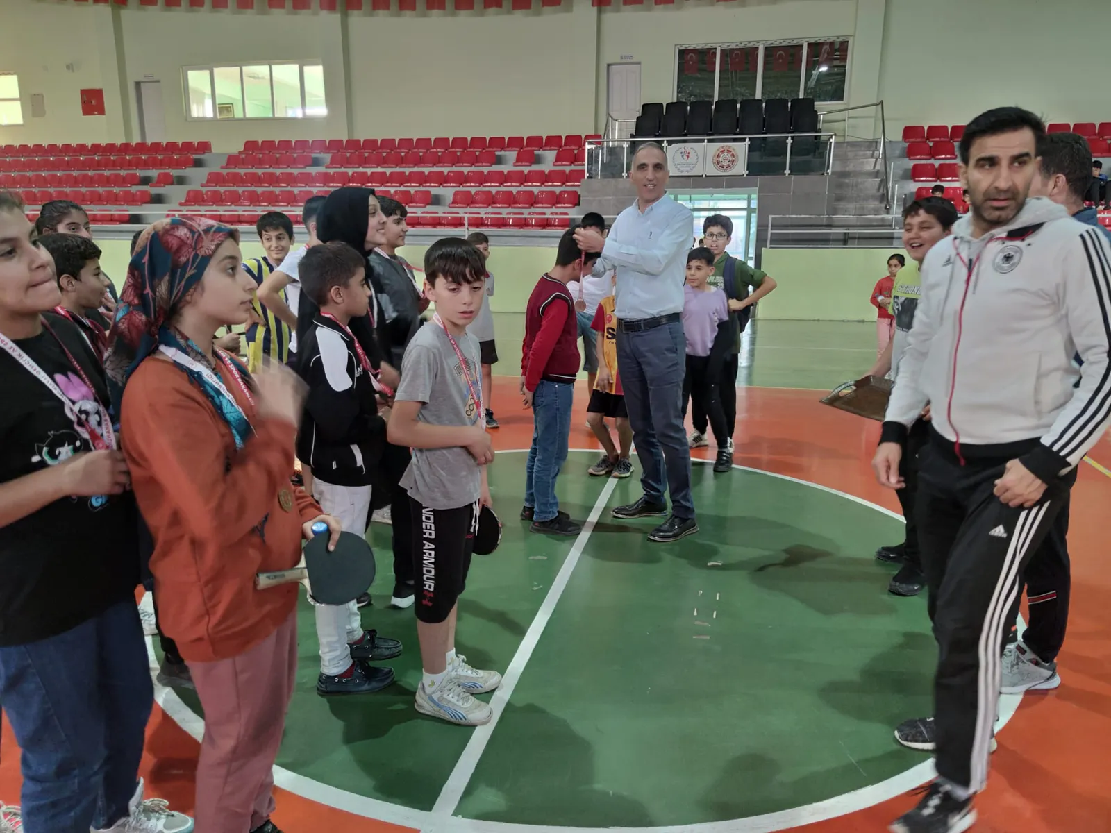 Kurtalan'da Masa Tenisi Turnuvası Düzenlendi
