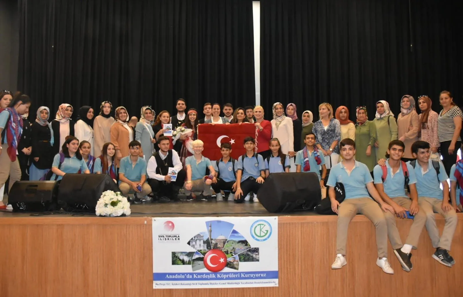 “Anadolu’da Kardeşlik Köprüleri Kuruyoruz” Kapsamında Konser Gerçekleştirildi
