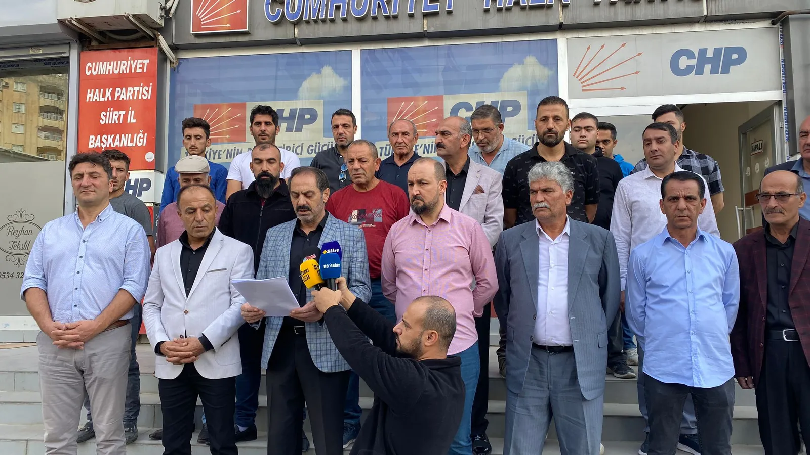 CHP Siirt'te Medya Yasası İle İlgi Basın Açıklaması Yaptı