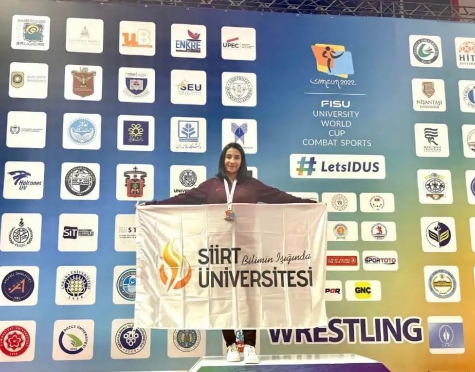 Siirt Üniversitesi Öğrencisi Demirhan Dünya Güreş Şampiyonasında 3. Oldu