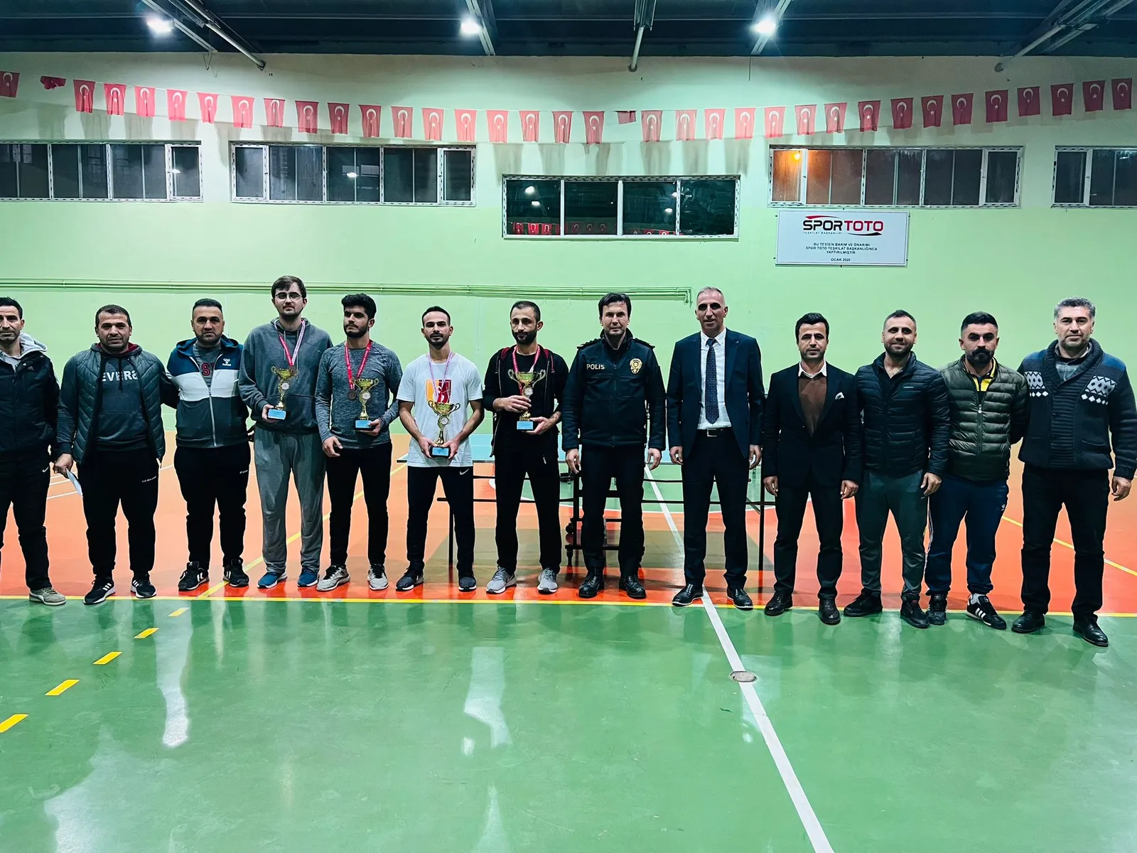 Kurtalan’da Öğretmenler Günü Masa Tenis Turnuvası Sona Erdi