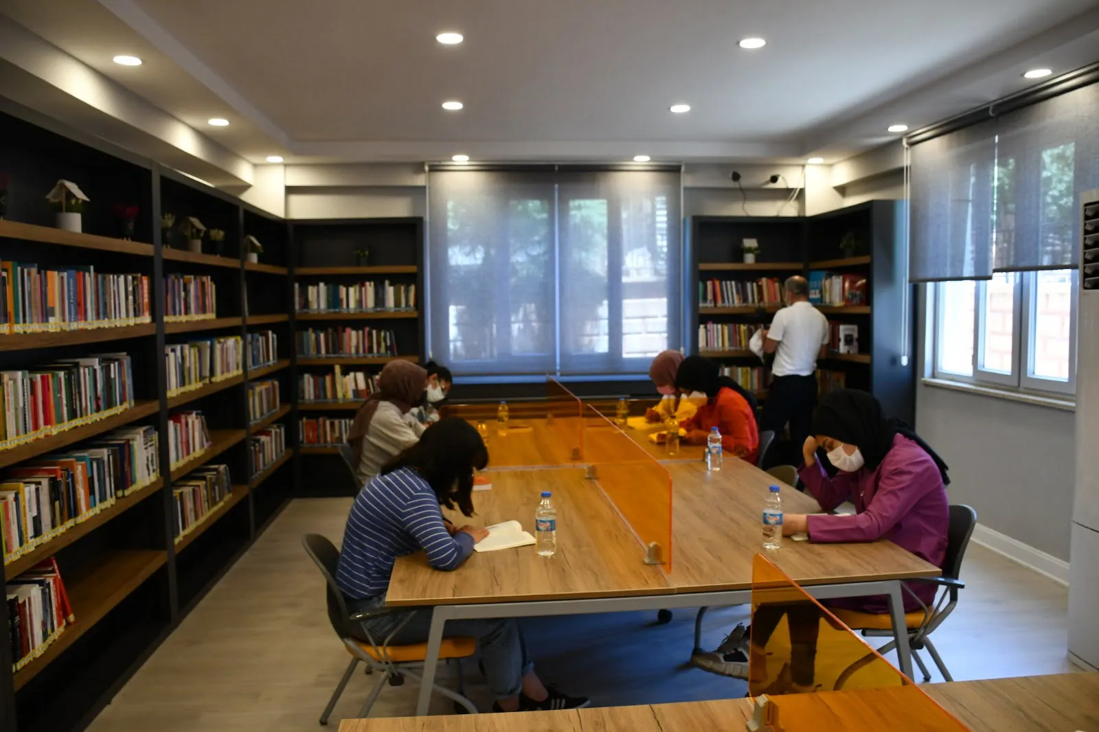 Siirt’te Okul Kütüphanelerindeki Kitap Sayısı 400 Bin’e Yaklaştı