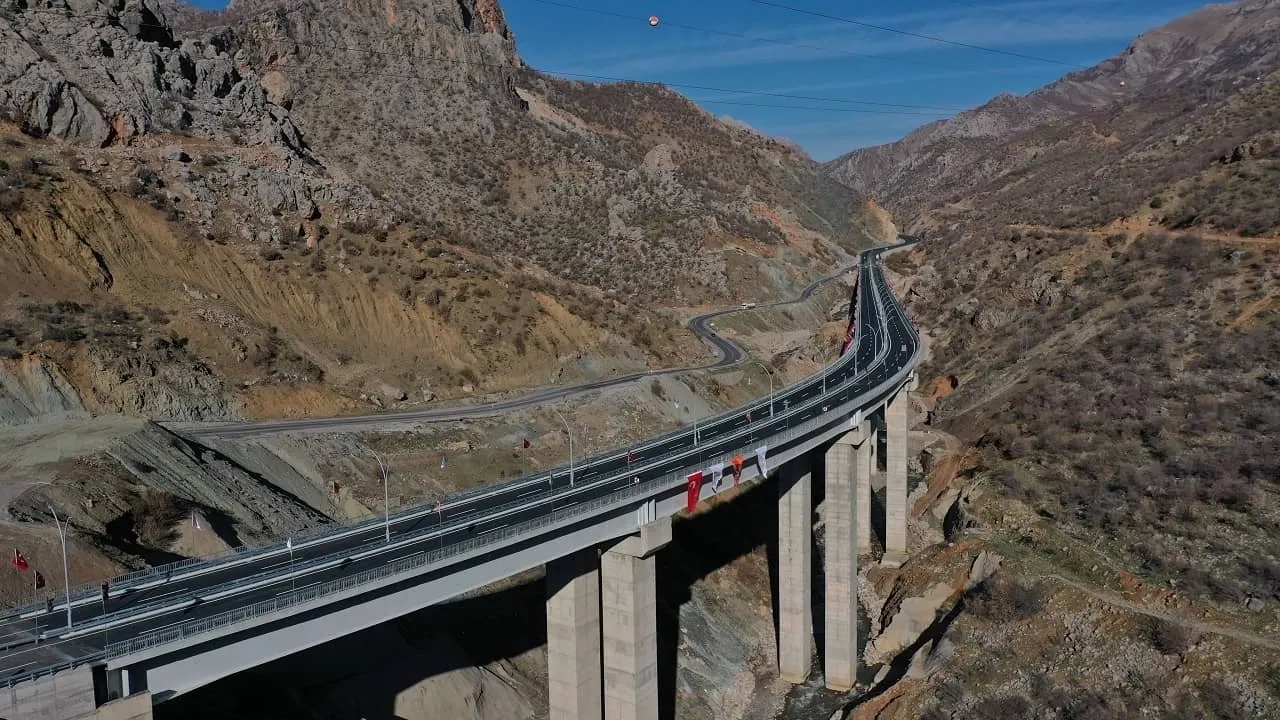 Bitlis-Siirt Yolu Hizmete Açılıyor