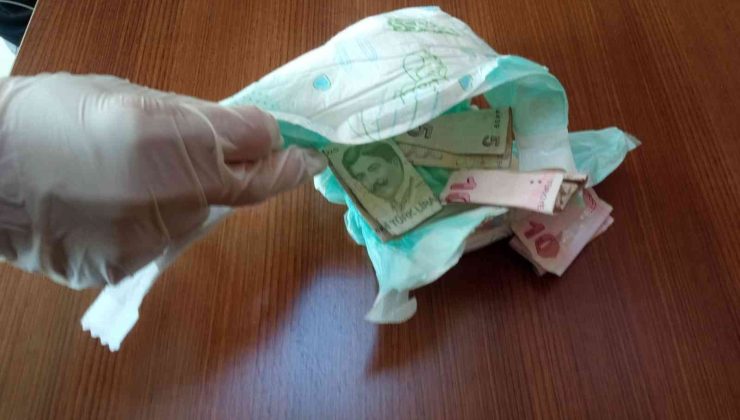 Siirt’te Dilenciler Paralarını Çocuk Bezine Sakladı
