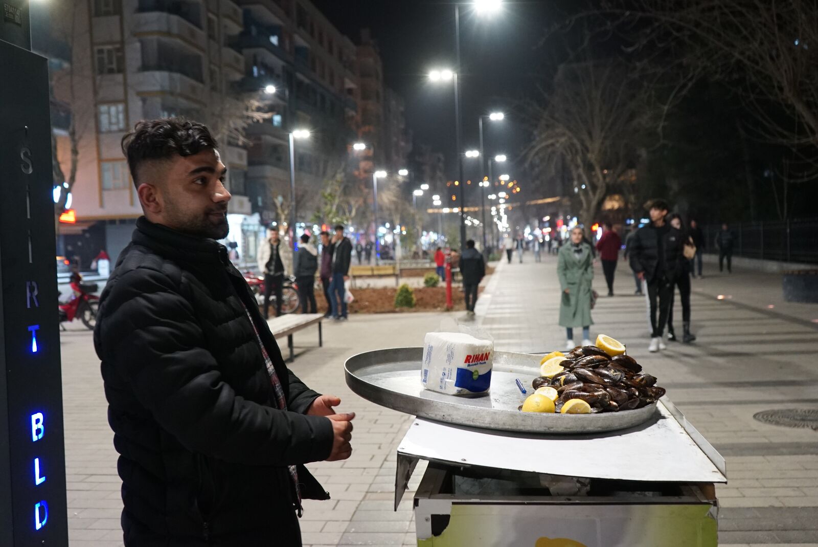 Midyeci: “5-10 Lira da Eve Götürsek Yeter”