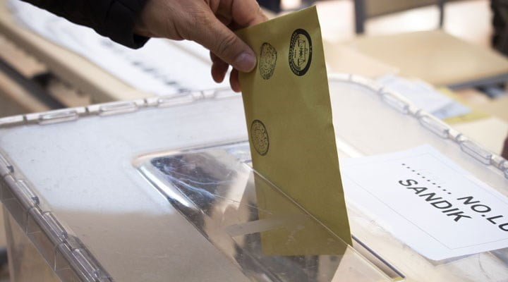 Siirt’te AK Parti'nin Aday Adaylığına 28 Kişi Başvurdu