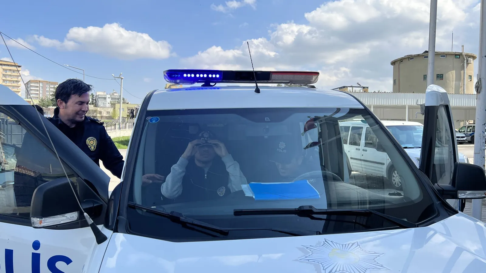 Otizmli Çocuklar Otizm Farkındalık Günü’nde Polis Oldu
