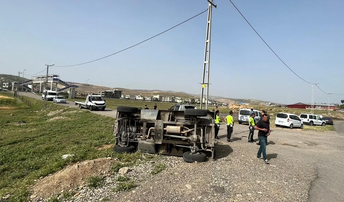 Siirt’te Zırhlı Polis Aracı Kaza Yaptı: 6 Yaralı