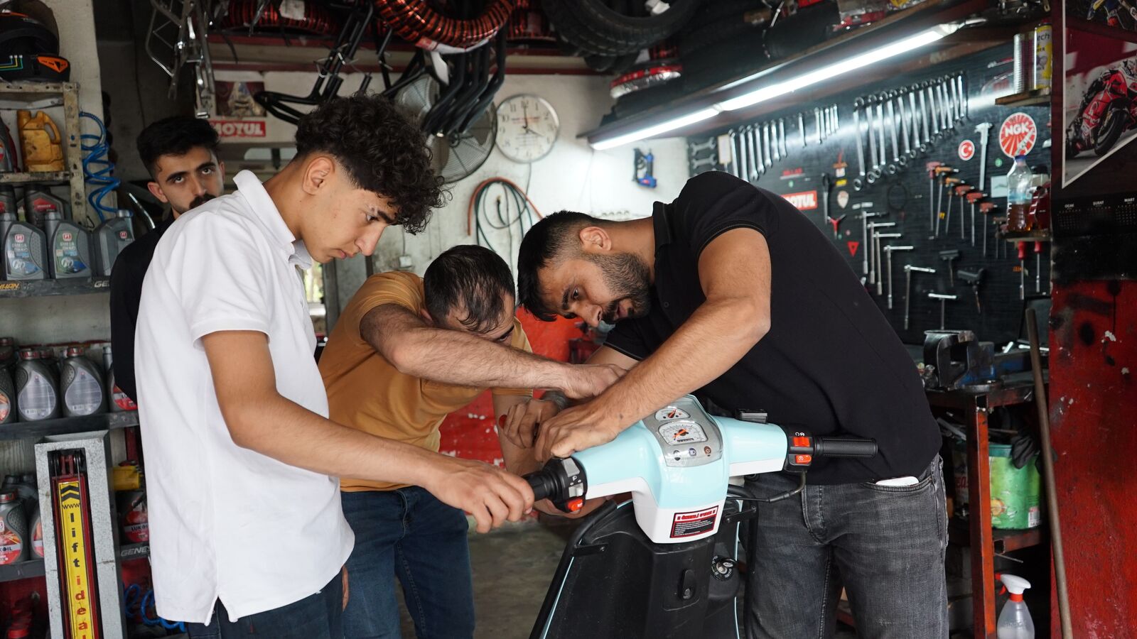 Yakıt Zammı Motora Talebi Artırdı