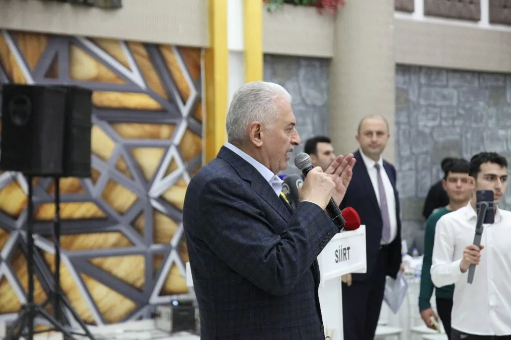 Binali Yıldırım Siirt’te Konuştu: “Sandıklara Sahip Çıkalım”
