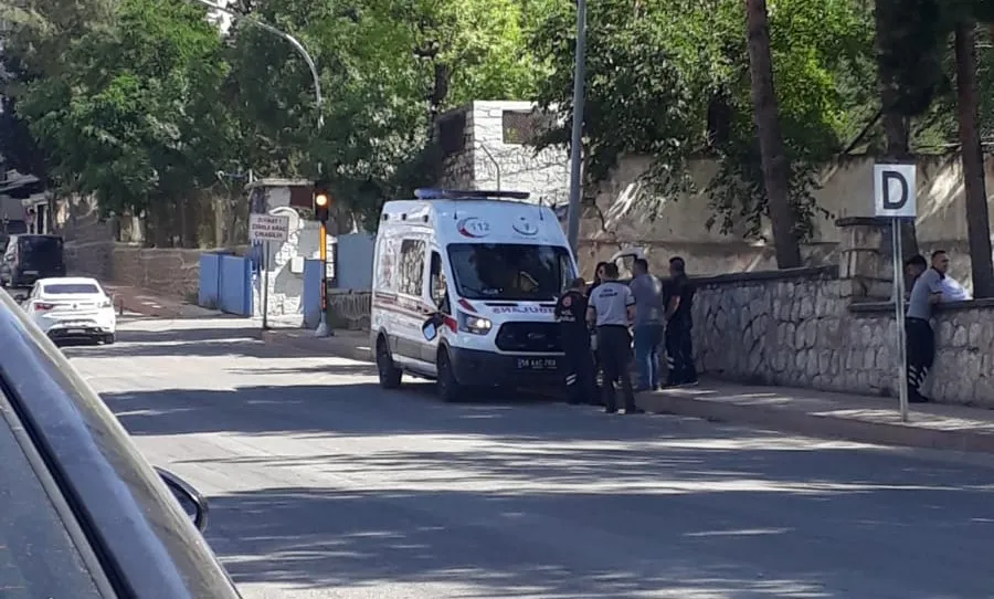 Siirt’te Vakaya Giden Ambulans Kaza Yaptı