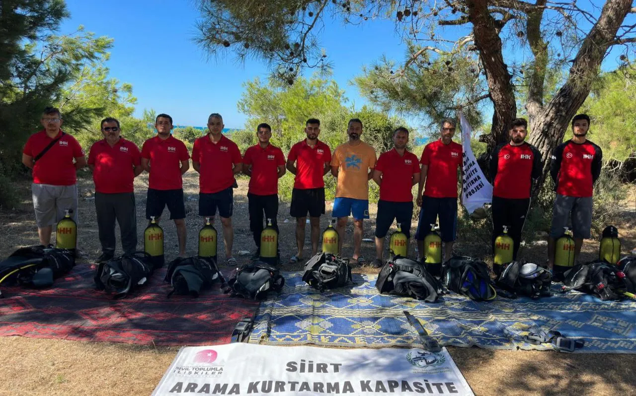 Siirt’te Dalgıç Ekibini İHH Kurdu