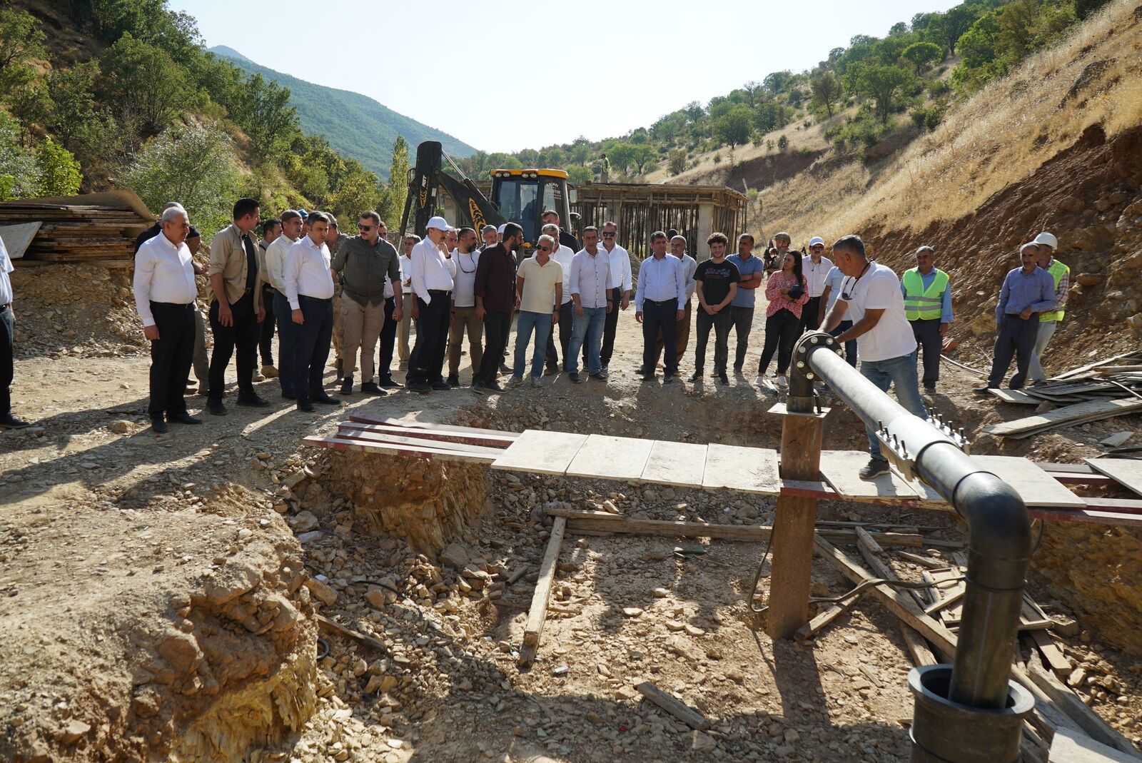 Valinin İlk İşi: Su Sorunu