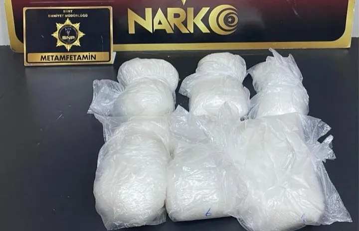 Siirt'te 2 Kilogram Metamfetamin Ele Geçirildi