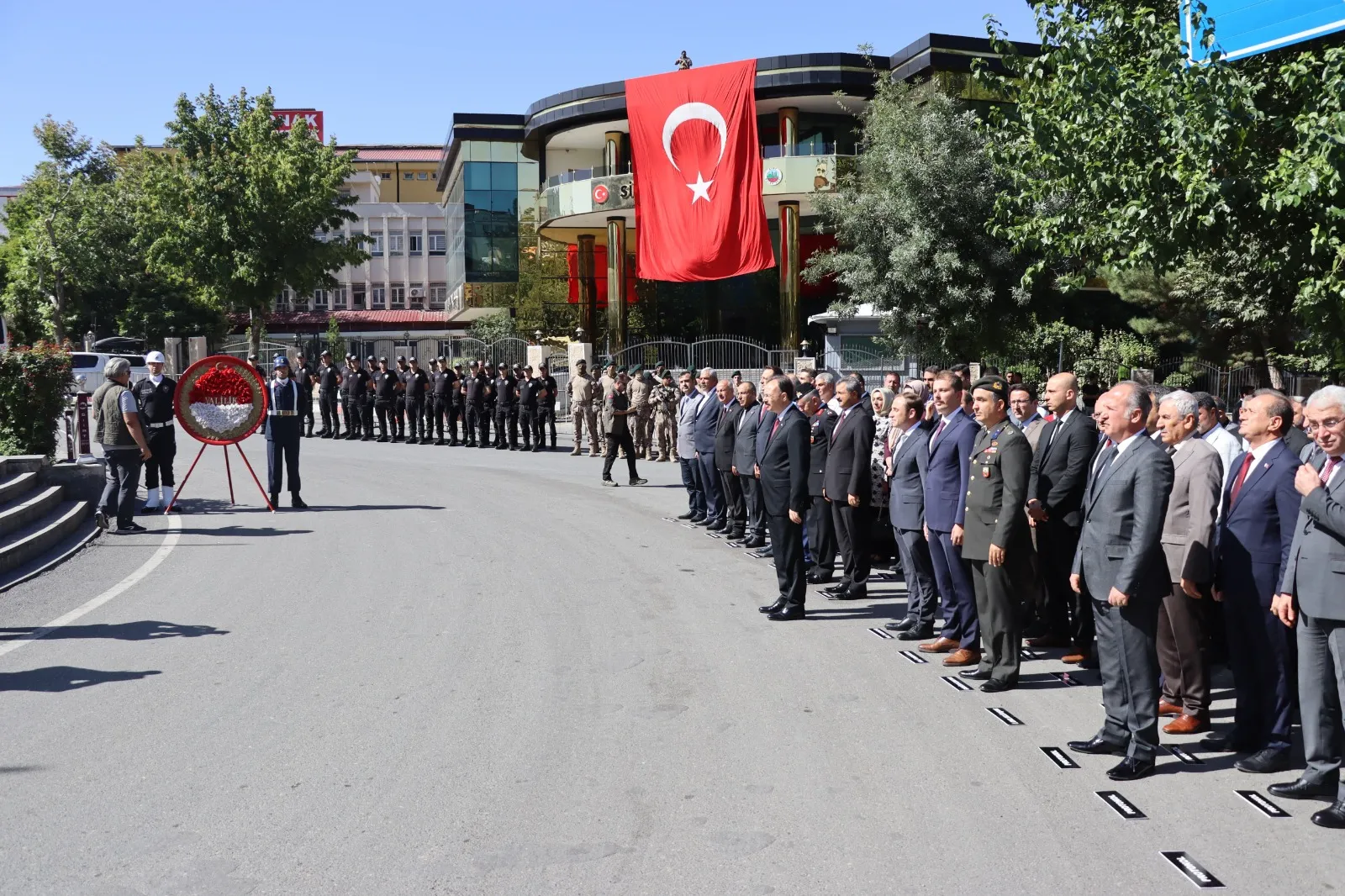 Atatürk’ün Siirt’te Gelişi Törenlerle Kutlandı