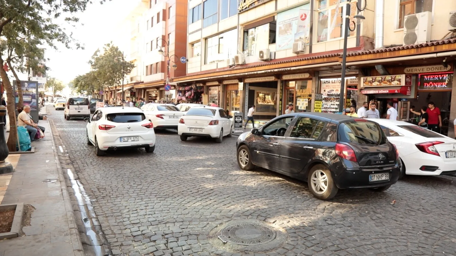 Diyarbakır’da Sürücüler Kurallara Uyuyor Mu?