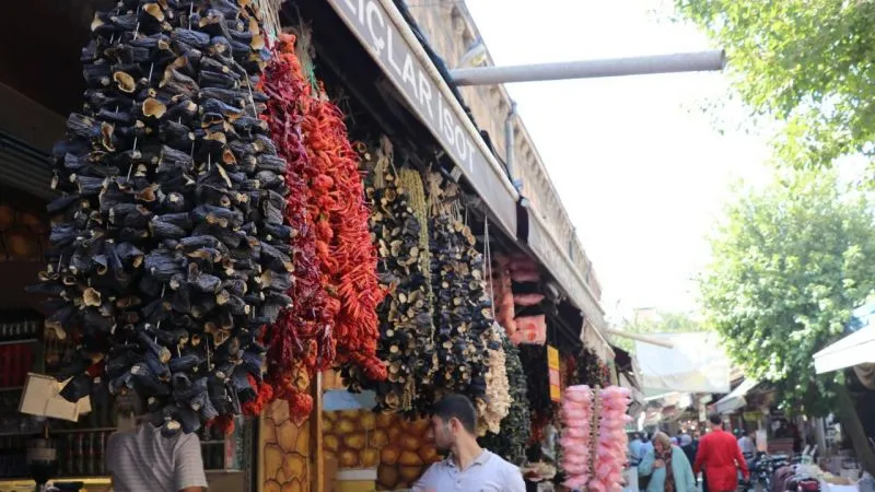 Şanlıurfa’da İsot Fiyatı Cep Yakıyor!
