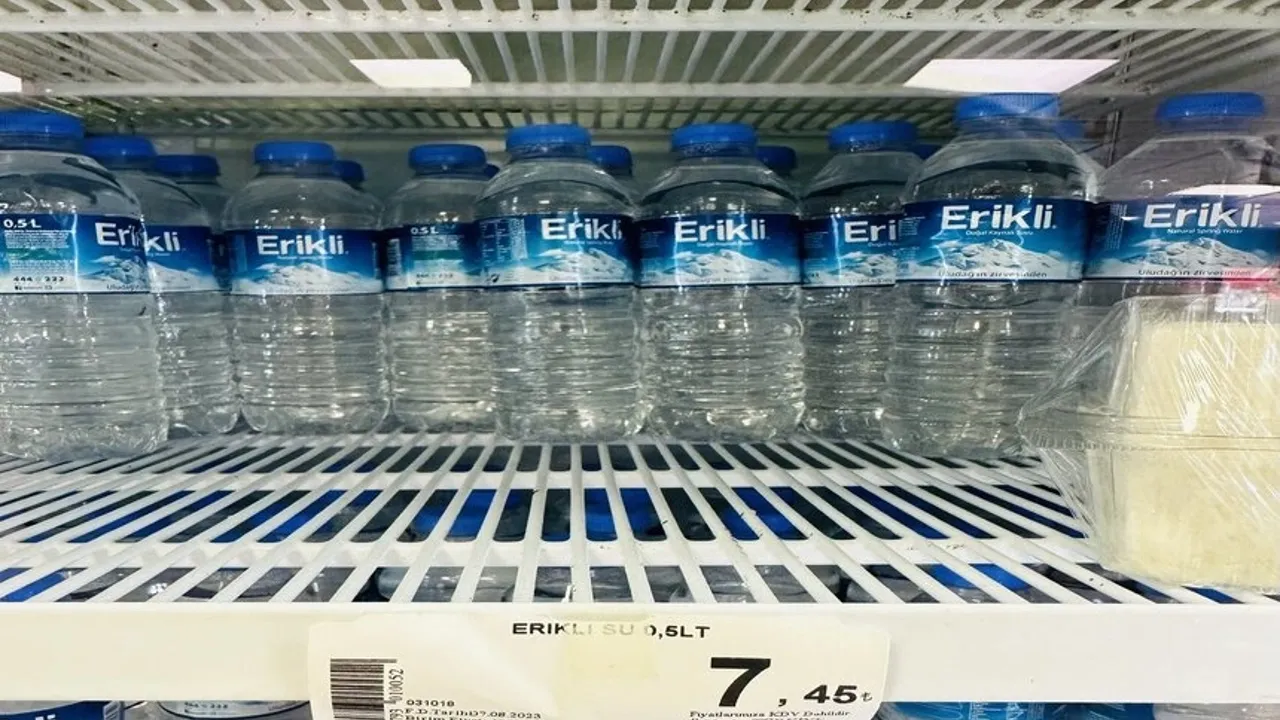 Yarım litre Su 7 Lira 45 Kuruşa Kadar Yükseldi