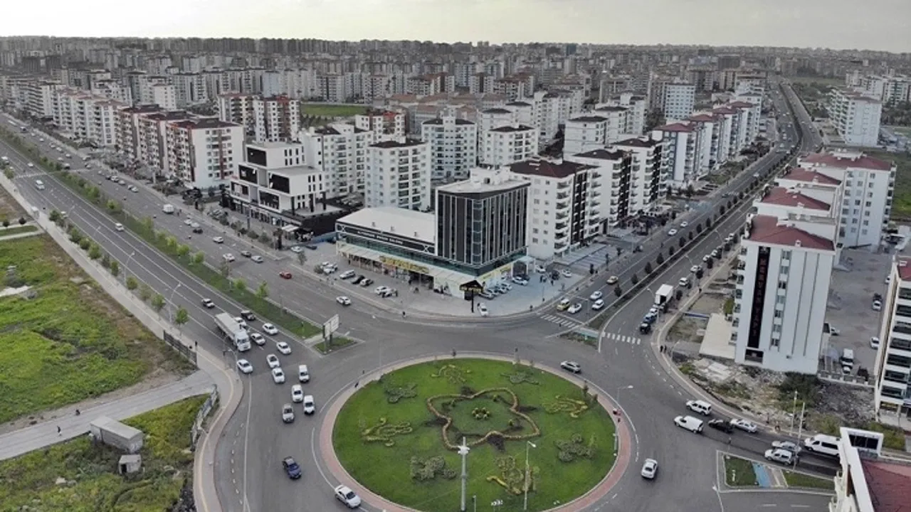 Diyarbakır’ın Turistik Caddesi Vatandaşların Geçim Noktası