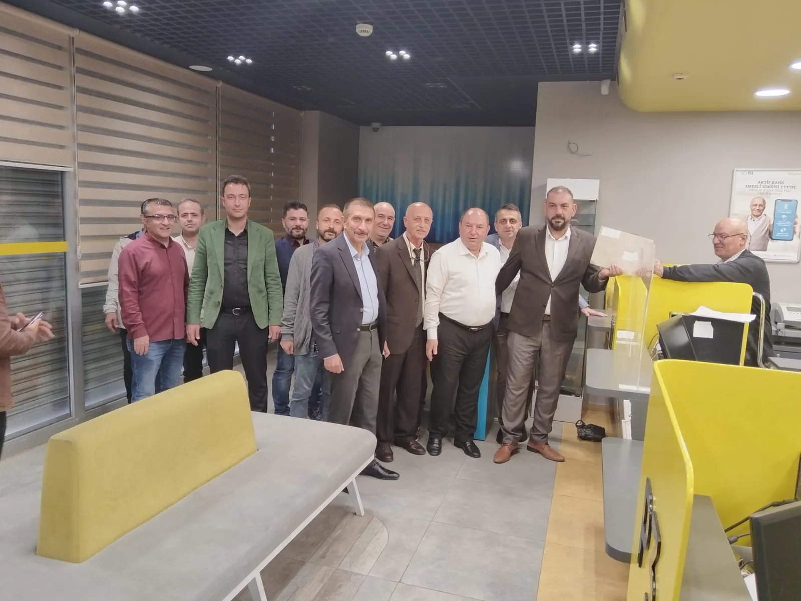 “24 Kasım’da Önlük Değil İkramiye İstiyoruz”