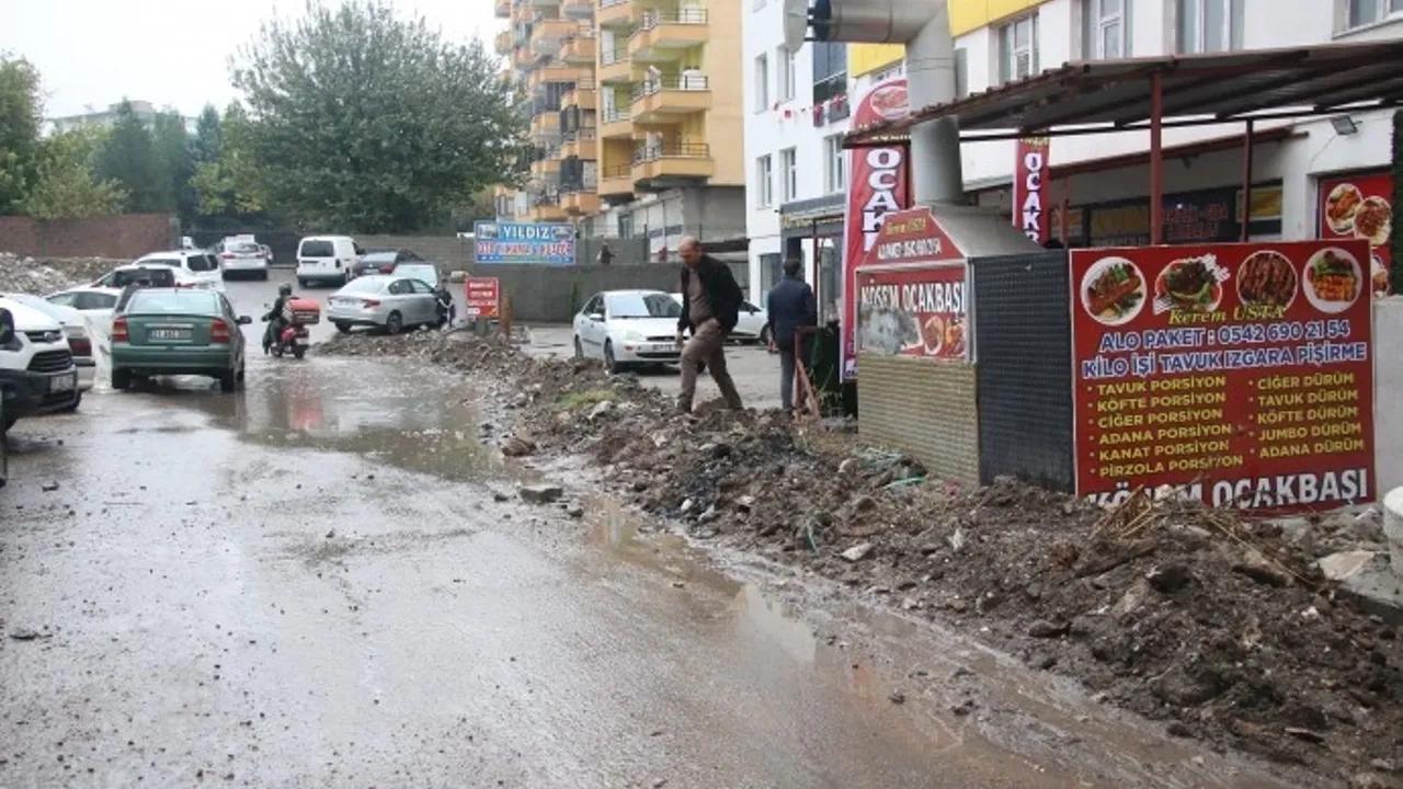 Silvan'da Su Baskınlarına Karşı Topraklı Önlem