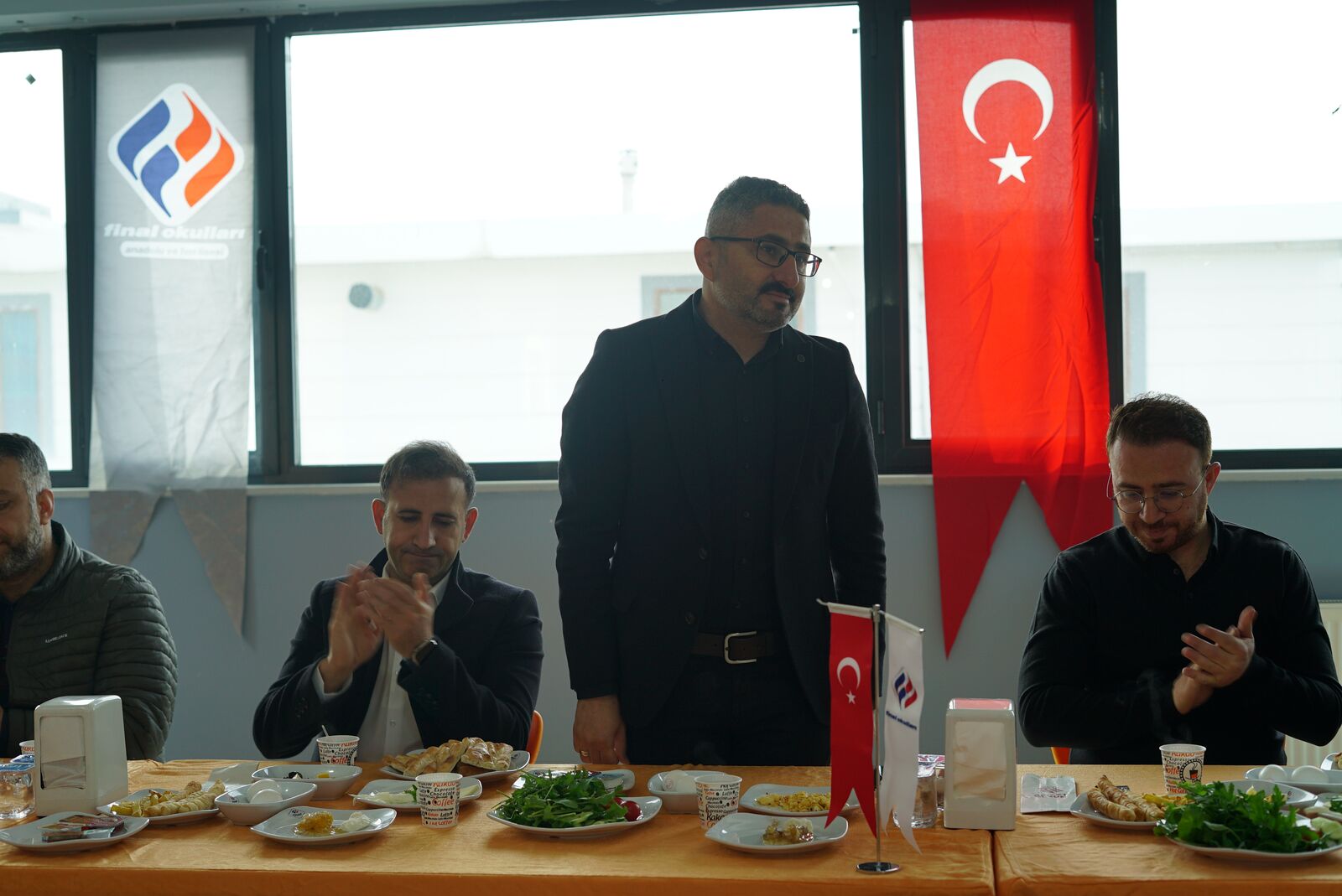 Final Mezunları Bir Araya Geldi