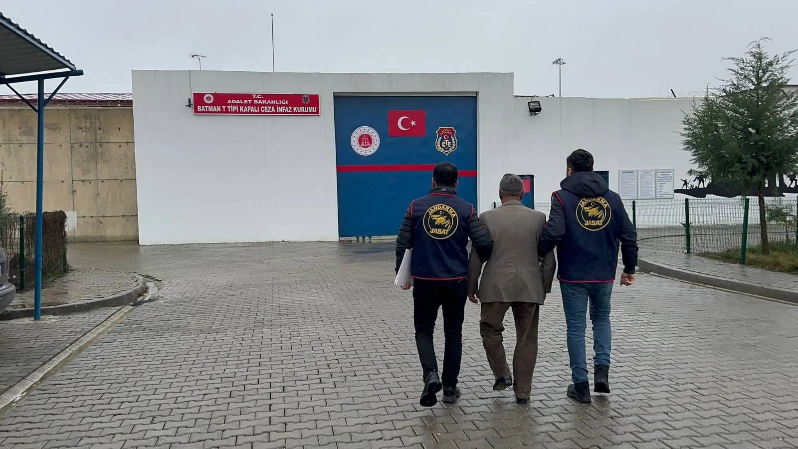 Kasten Öldürme Suçundan 13 Yıldır Aranan Firari Yakalandı