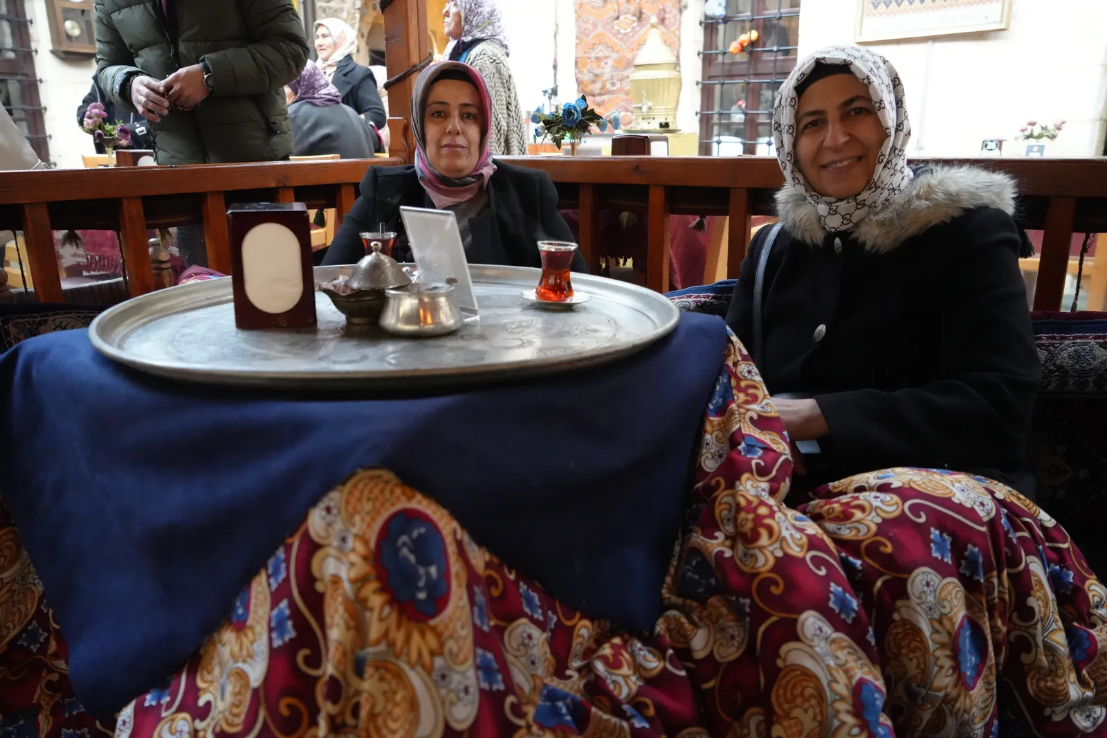 Soğuk Havalarda Köz Ateşli Tandır Kültürüne İlgi Arttı