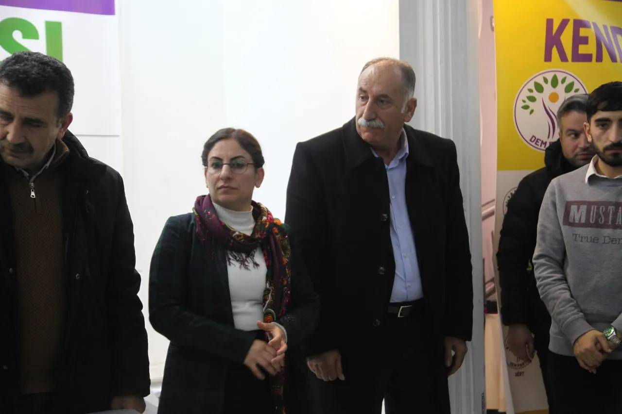 Siirt Belediye Eş Başkan Adayı Gözaltına Alındı