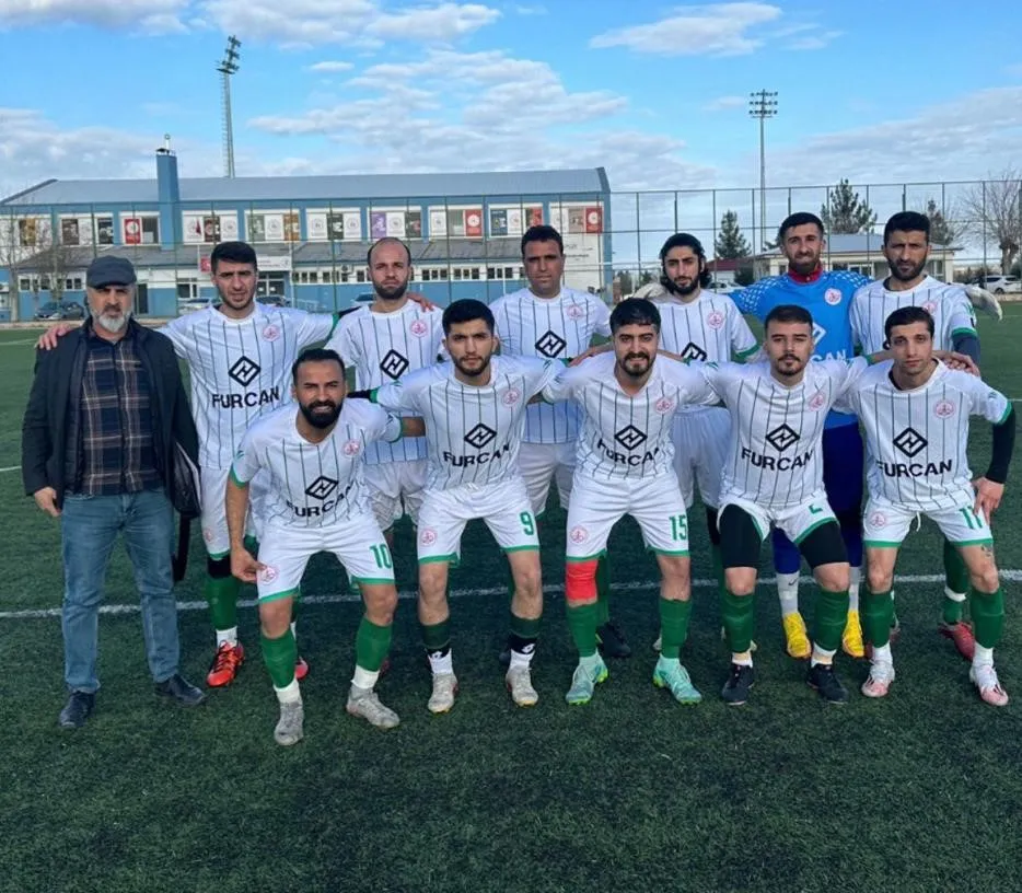 Diyarbakır'da Kaza Geçiren Amatör Takım Ligden Çekildi