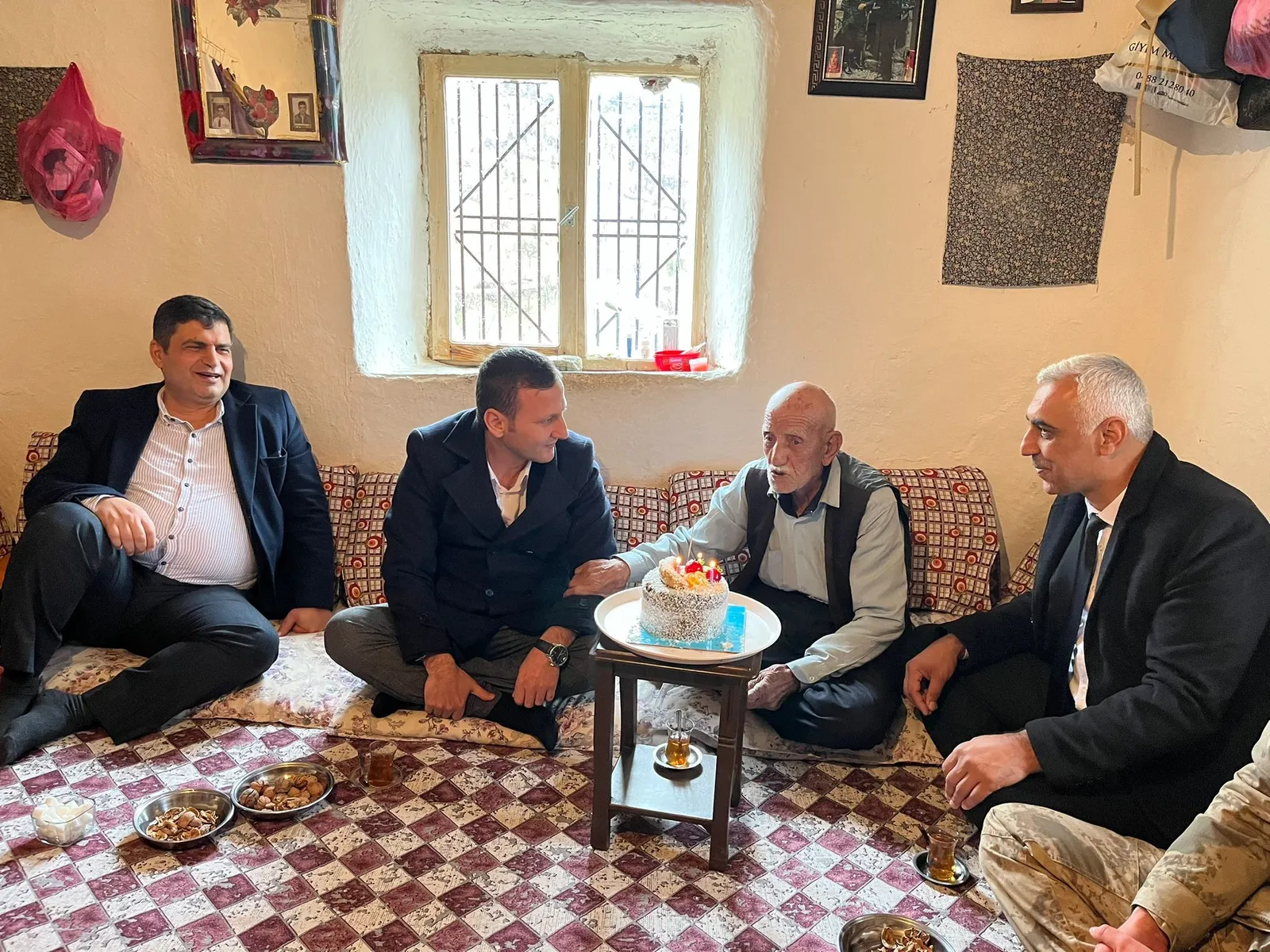 129 Yaşındaki Vatandaşın Doğum Günü Kutlandı