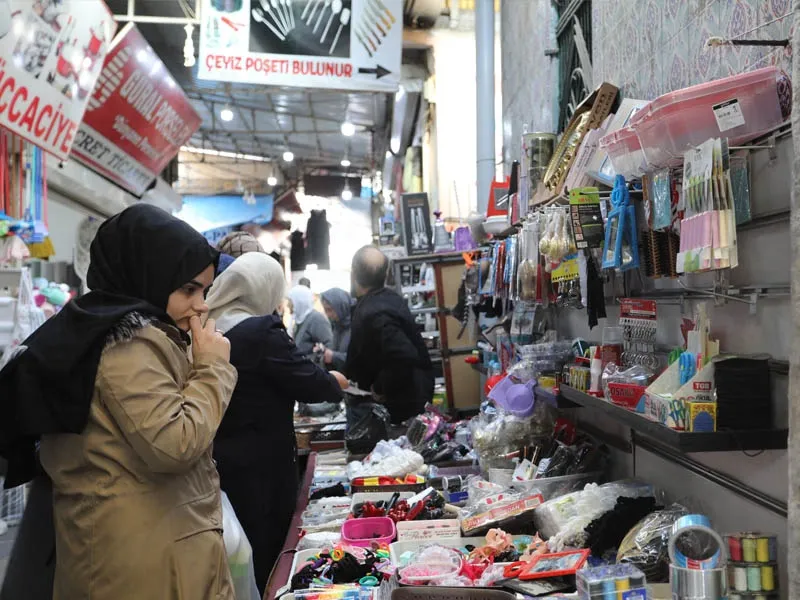 Kadınlar Buradan Alışveriş Yapıyor